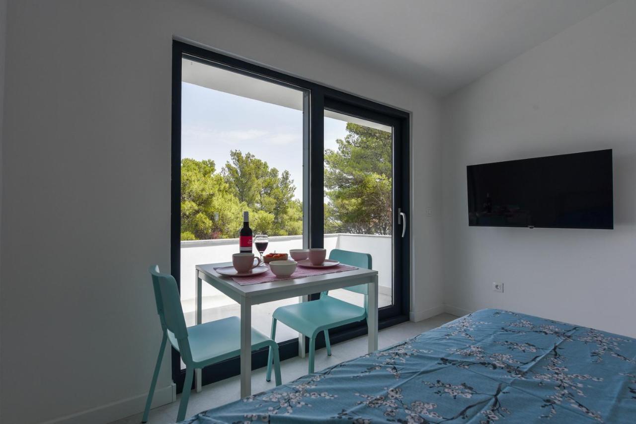 Lazaneo Seafront Apartments, Jelsa  Exteriér fotografie