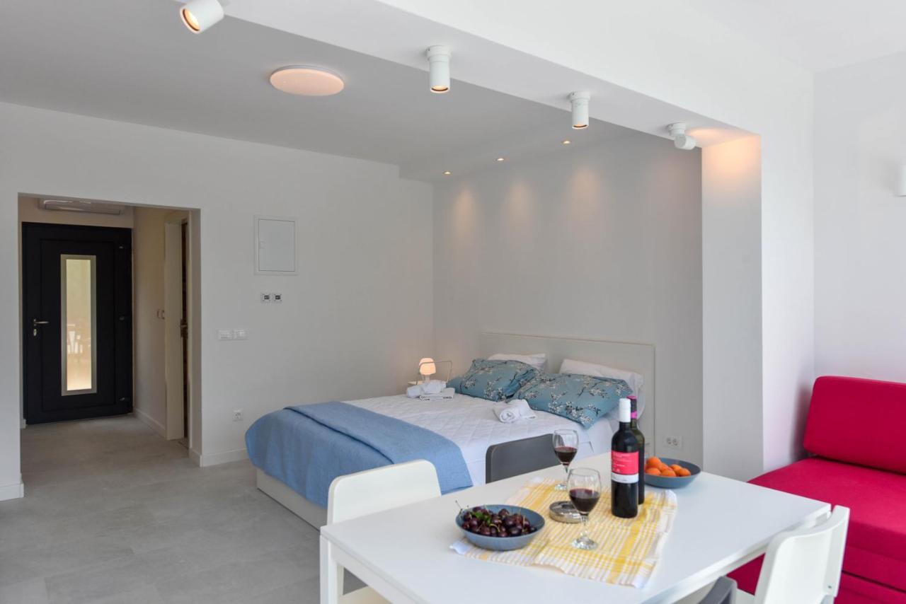 Lazaneo Seafront Apartments, Jelsa  Exteriér fotografie