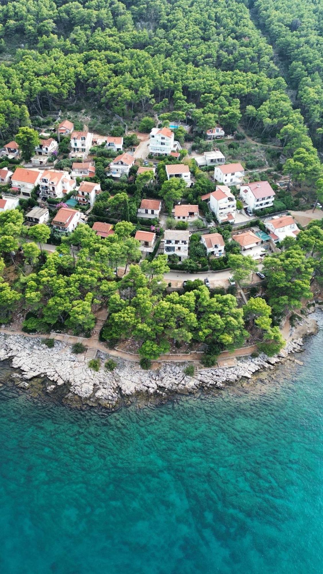 Lazaneo Seafront Apartments, Jelsa  Exteriér fotografie