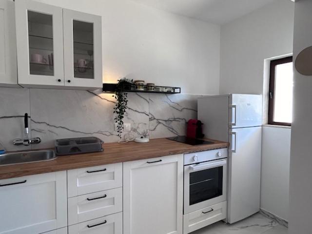 Lazaneo Seafront Apartments, Jelsa  Exteriér fotografie