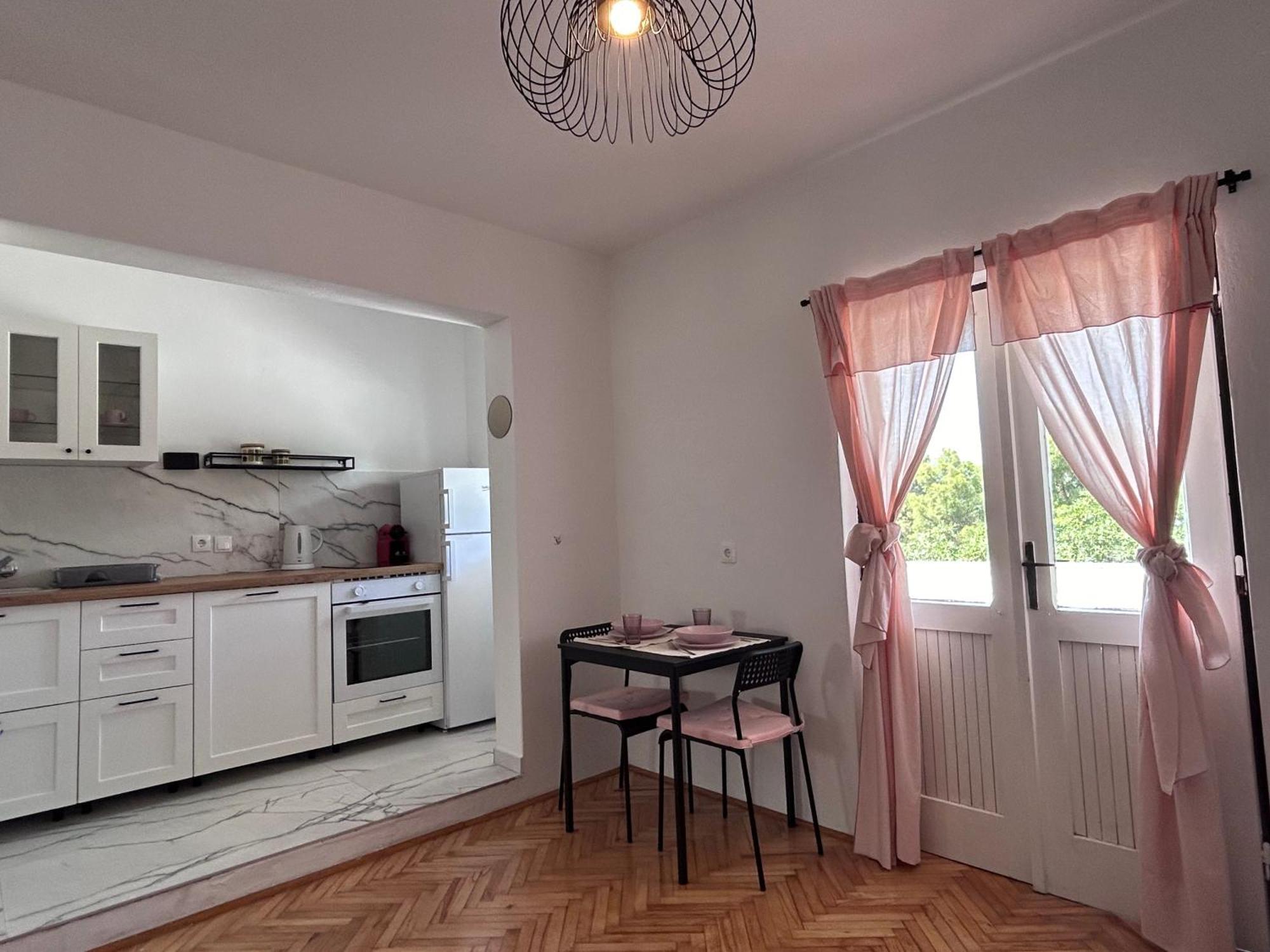 Lazaneo Seafront Apartments, Jelsa  Exteriér fotografie
